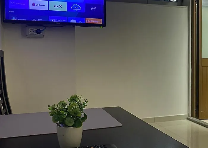 Amma 2 In Lägenhet *